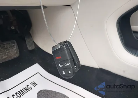 2015 Chrysler 200 C from USA, damaged, VIN 1C3CCCCG3FN501804